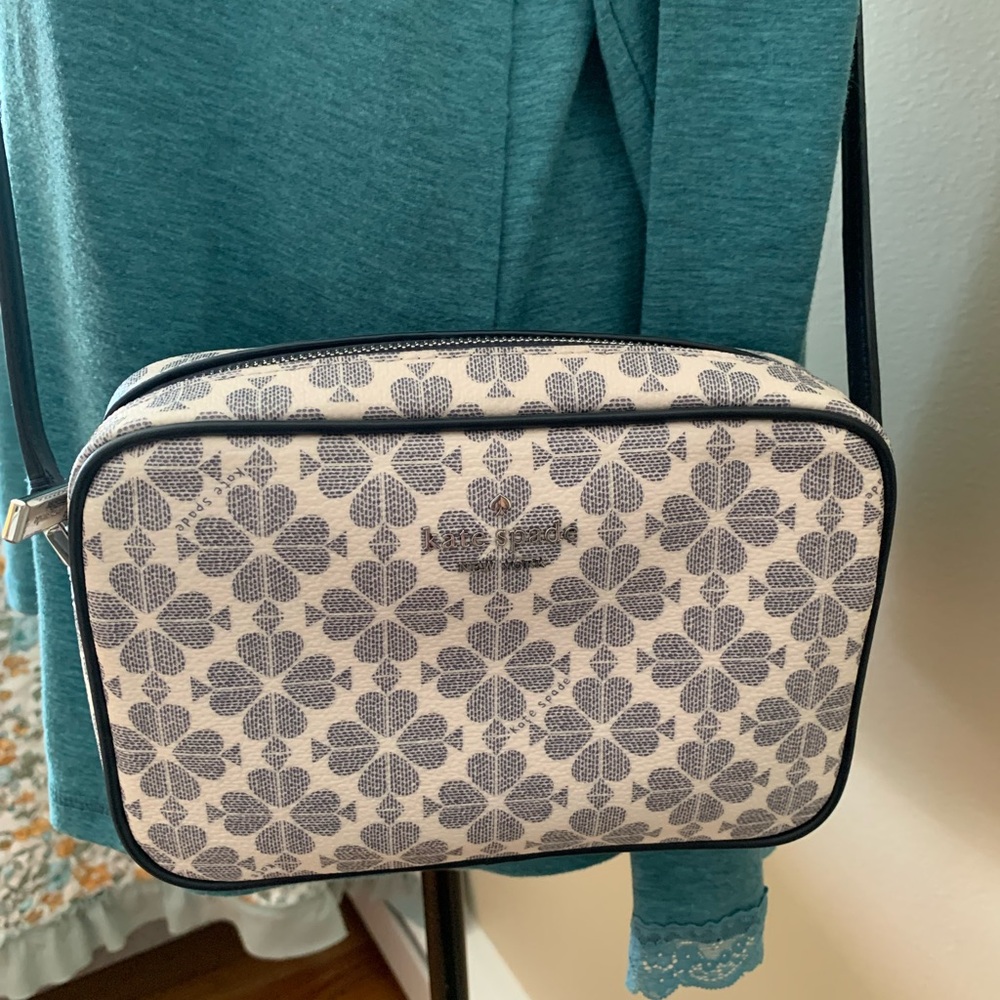 Kate Spade Signature Flower Mini Camera Bag - Picture 3 of 11